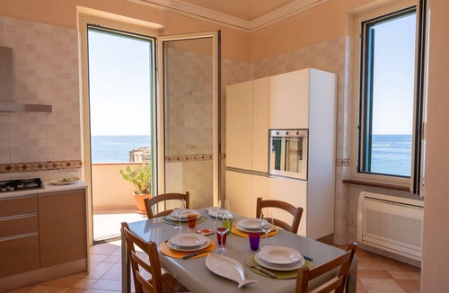 Alghero City Centre Apartment | Gorgeous terrace on the gulf of Alghero