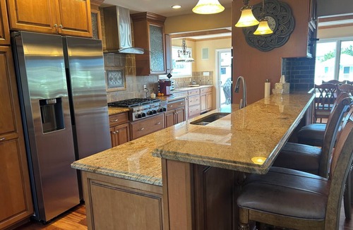 Ortley Beach House | Gorgeous waterfront 5-bedroom lagoon getaway, 7 minutes from Seaside beaches!