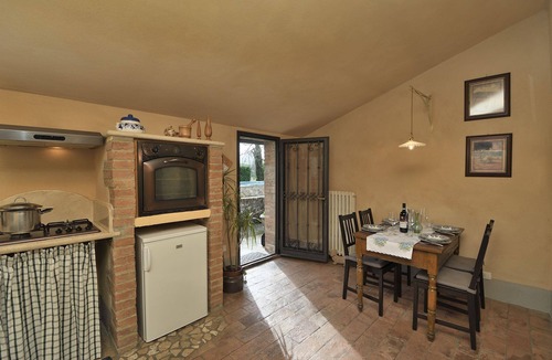 Sovicille Apartment | Granaio, Palazzo a Merse, Sovicille, Siena and Chianti