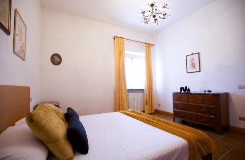Lu House | Grande casa con giardino e box auto, 3 camere e 3 bagni