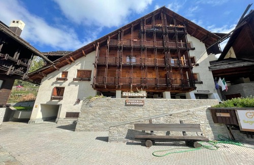 Grangesises Apartment | Grange Hike & Ski - 25C Sestriere, Sestriere (Grange Sises), Italy