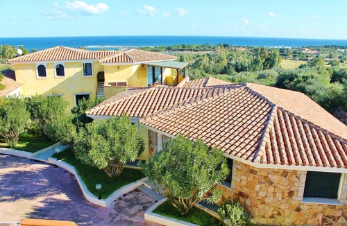Tanaunella Apartment | Grazioso Bilocale a Solo un Minuto da Budoni e a 5 Minuti da San Teodoro