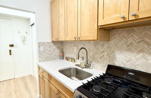 Gramercy Apartment | GREAT APT 2 BED ROOM GREAT LOCATION nye