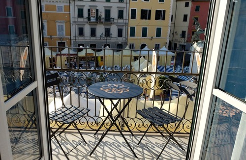 Sarzana Apartment | Great location overlooking the vibrant square Piazza Matteotti, Sarzana SP Italy
