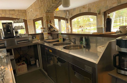 Cessapalombo Villa | Great villa with big garden and swimmingpool on the edge of the Sibillini Mts.