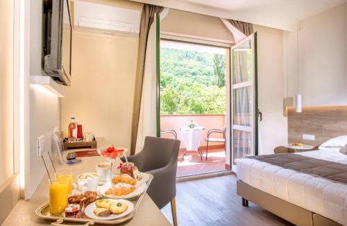 Foligno Apartment | Guesia Village Hotel e Spa