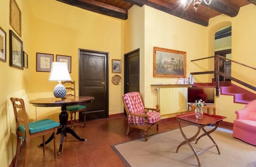 Saint-remy-de-provence Other | Guest House in Monferrato with Wine Tasting