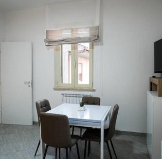 Frosinone Apartment | Guest House Marittima
