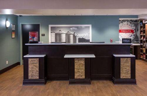 Jamestown Hotel | Hampton Inn and Suites Jamestown
