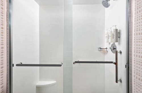 South Plainfield Hotel | Hampton Inn South Plainfield-Piscataway