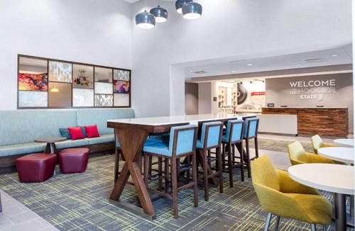 Avon Hotel | Hampton Inn & Suites Avon Indianapolis