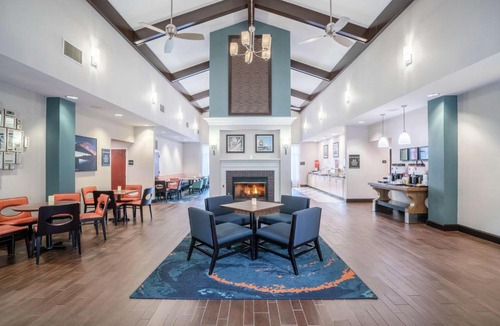 Franklin Hotel | Hampton Inn & Suites Nashville Franklin