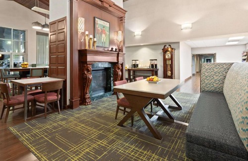Scottsburg Hotel | Hampton Inn & Suites Scottsburg