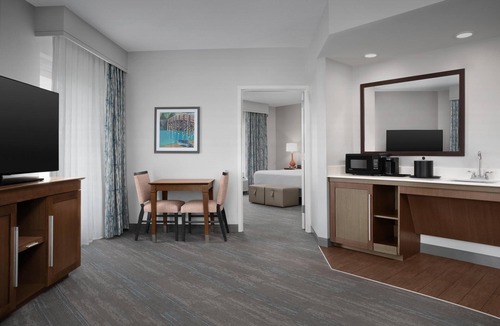 Vero Beach Hotel | Hampton Inn & Suites Vero Beach Downtown