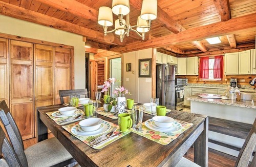 Pleasant Mount Cabin | Harmony Residence Estate · Poconos Retreat
