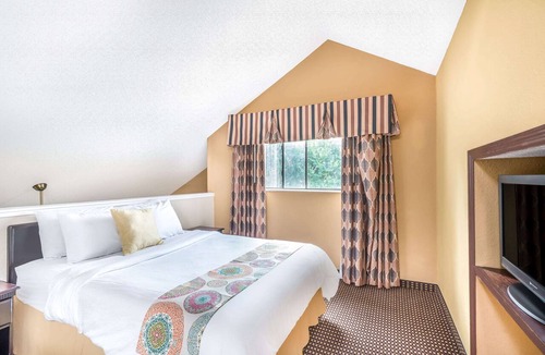 Dayton Hotel | Hawthorn Extended Stay by Wyndham Dayton