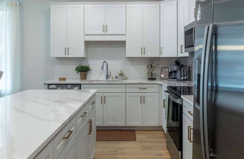 Oxford House | Hemingway Haven