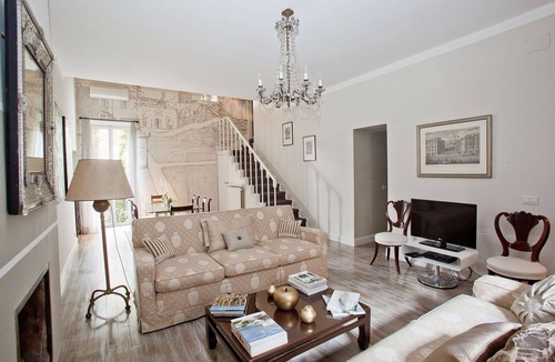 Rione III Colonna Apartment | Hidden Gem on the Spanish Steps - Terrace - Great Air Conditioning