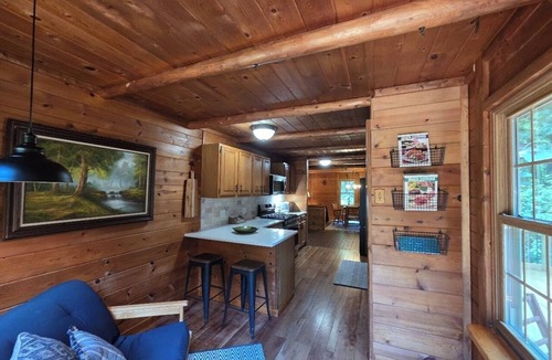 Roaring Branch House | Highlands Hideaway - Secluded 4BR Forest Gem