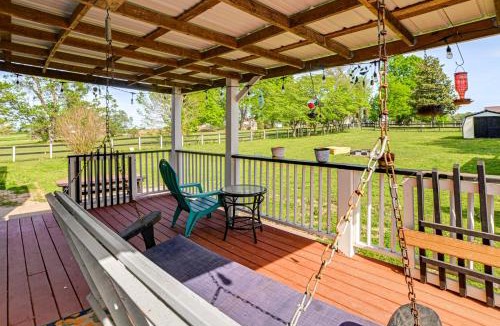 Oak Grove House | 'Hillbilly Paradise' Cabin Near Fort Campbell