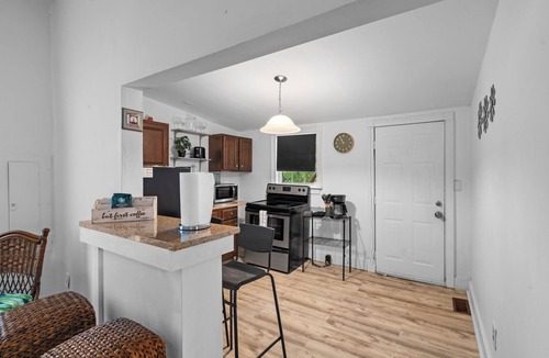 Optimist Park House | Historic Charm 3BR/1BA Beside Optimist Park