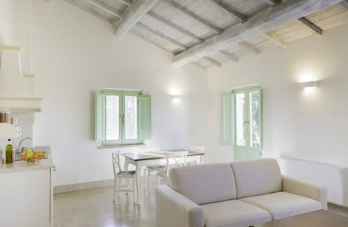 Marsciano Villa | Historic Farmhouse Villa With Beautiful Mini jacuzzi