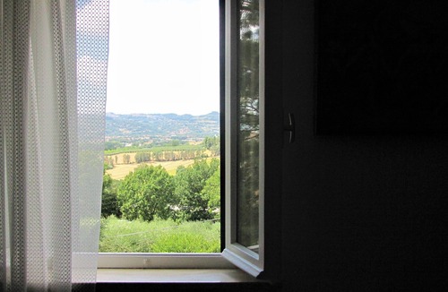 Lidarno Apartment | Historic residence with spectacular views, between Perugia and Assisi