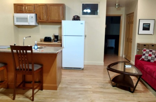 Alverton Condo | Historical Building On Town Square Outdoor Activities Nearby