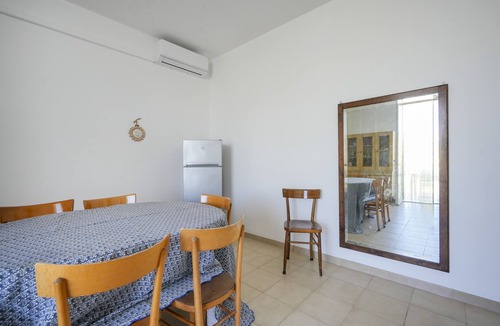 Torre Canne Apartment | Holiday Apartment 'Beach House, Torre Canne - Ariel' with Sea View and Balcony