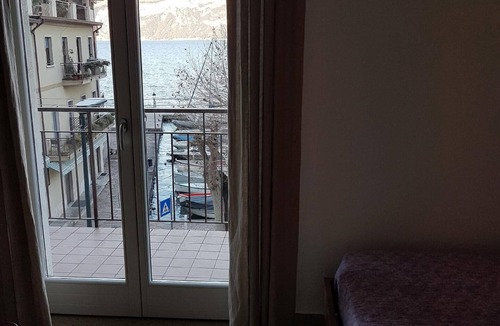 Porto Apartment | Holiday apartment Brenzone for 1 - 5 persons with 2 bedrooms - Holiday apartment in one or multi-fam