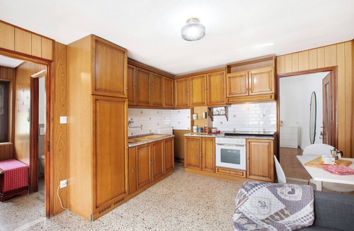 Charvensod Apartment | Holiday Apartment 'Da Lule' with Mountain View, Balcony and Wi-Fi