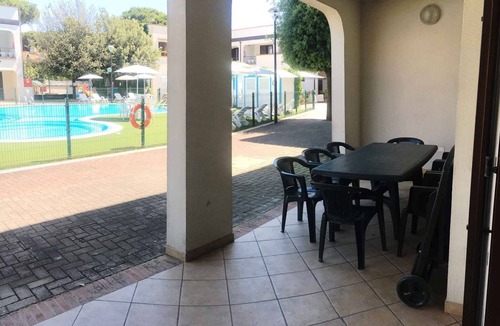 Lido di Spina Apartment | Holiday apartment with outdoor pool