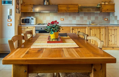 Zorzino Other | Holiday apartment Riva di Solto for 1 - 4 persons - Castle