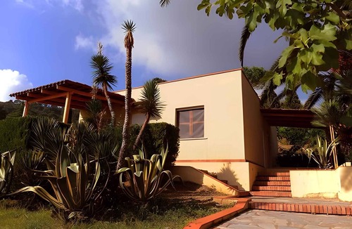 Palinuro Apartment | Holiday apartment surrounded by Mediterranean nature with grill