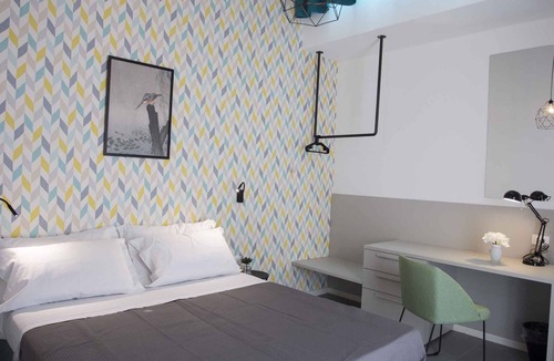 Cisano Apartment | Holiday apartment with outdoor pool and balcony