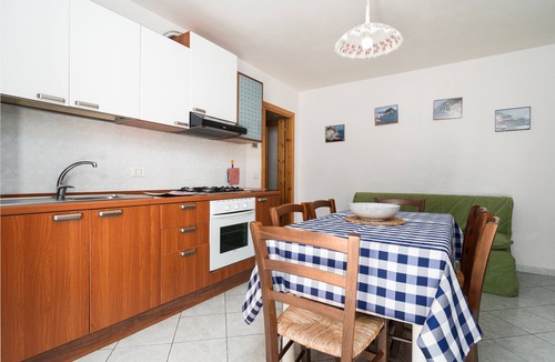 San Giovanni House | Holiday Home 'Casa Vacanza San Giovanni Posada' with Private Terrace