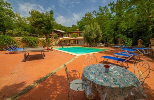 San Pietro a Cegliolo House | Holiday Home Il Cherubino by Interhome