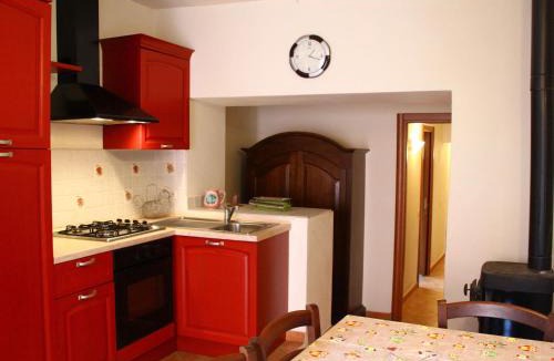 Mulazzo House | Holiday Home in Mulazzo near Tuscan Castles