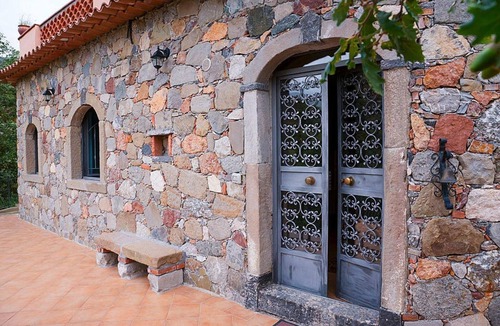 Gaggi House | Holiday Home in Sicily with Pool & Views