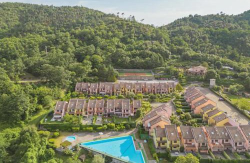 Pignone House | Holiday Home - Italo & Dada