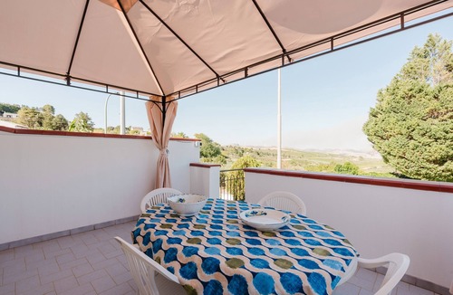 Partanna Villa | Holiday Home Margiulu’