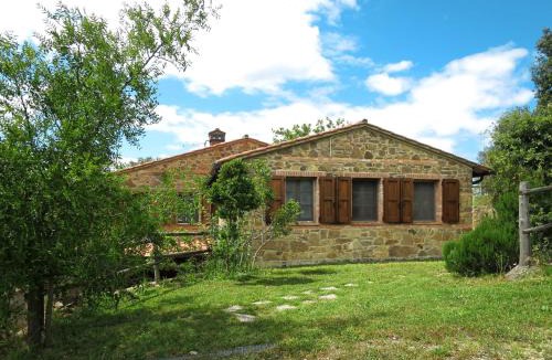 Paciano House | Holiday Home Paradiso Selvaggio-2 by Interhome