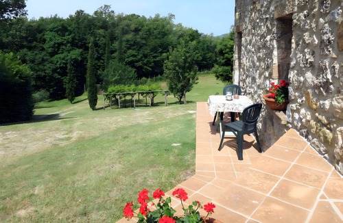 Montieri Apartment | Holiday Home 'San Michele - Capanna Scopi' with Mountain View, Wi-Fi and Air Conditioning