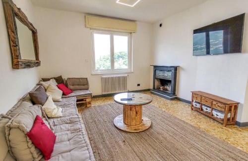 Gittana House | Holiday Home Villa Canonica by Interhome