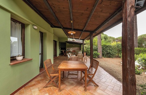 Santa Margherita di Pula House | Holiday Home "Villa Federica" with Sea View, Garden, A/C & Wi-Fi