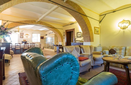 Badiola House | Holiday House 8/10 pax 250sqm in country house with 1ha of garden and swim pool