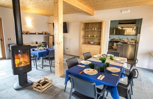 Falerone House | Holiday house Falerone for 1 - 19 persons with 7 bedrooms - Holiday home