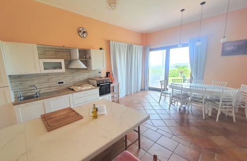 Laureana Cilento House | Holiday house Laureana Cilento for 1 - 9 persons with 4 bedrooms - Holiday house