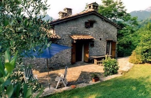 Vergemoli House | Holiday house Vergemoli for 1 - 5 persons with 2 bedrooms - Holiday home