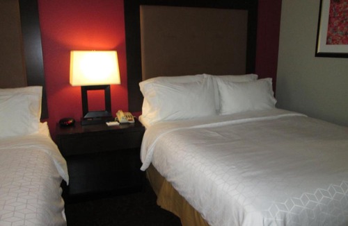 Cloverdale Hotel | Holiday Inn Express Cloverdale - Greencastle by IHG